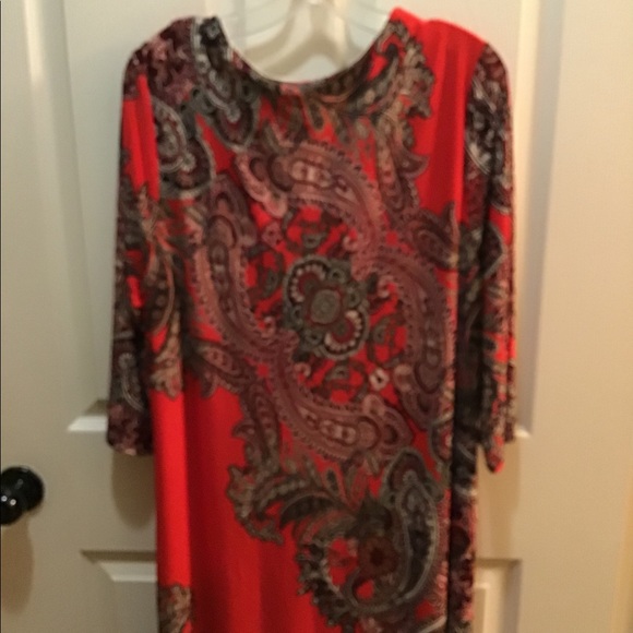 Paisley Red Dress - Picture 4 of 11